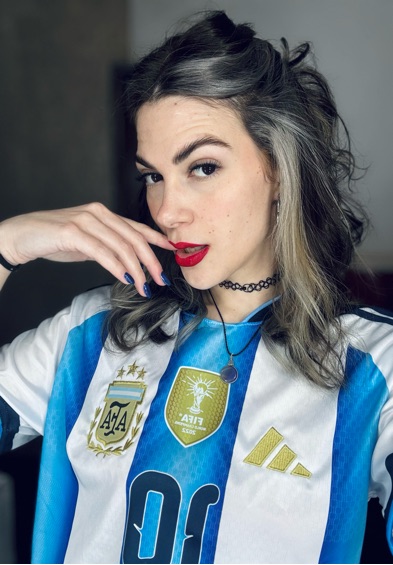 Paz, 24